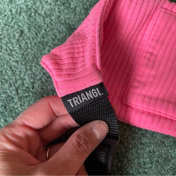 TRIANGL Neon Pink Belt Bag / Fanny Pack - Picture 5 of 7